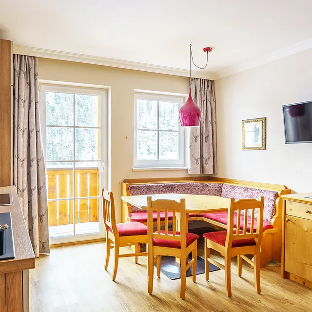 Küche & Essbereich Rotfuchs